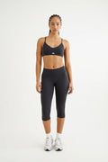 Black sculpting sports bra built in cups Godde888 women's activewear gym pilates