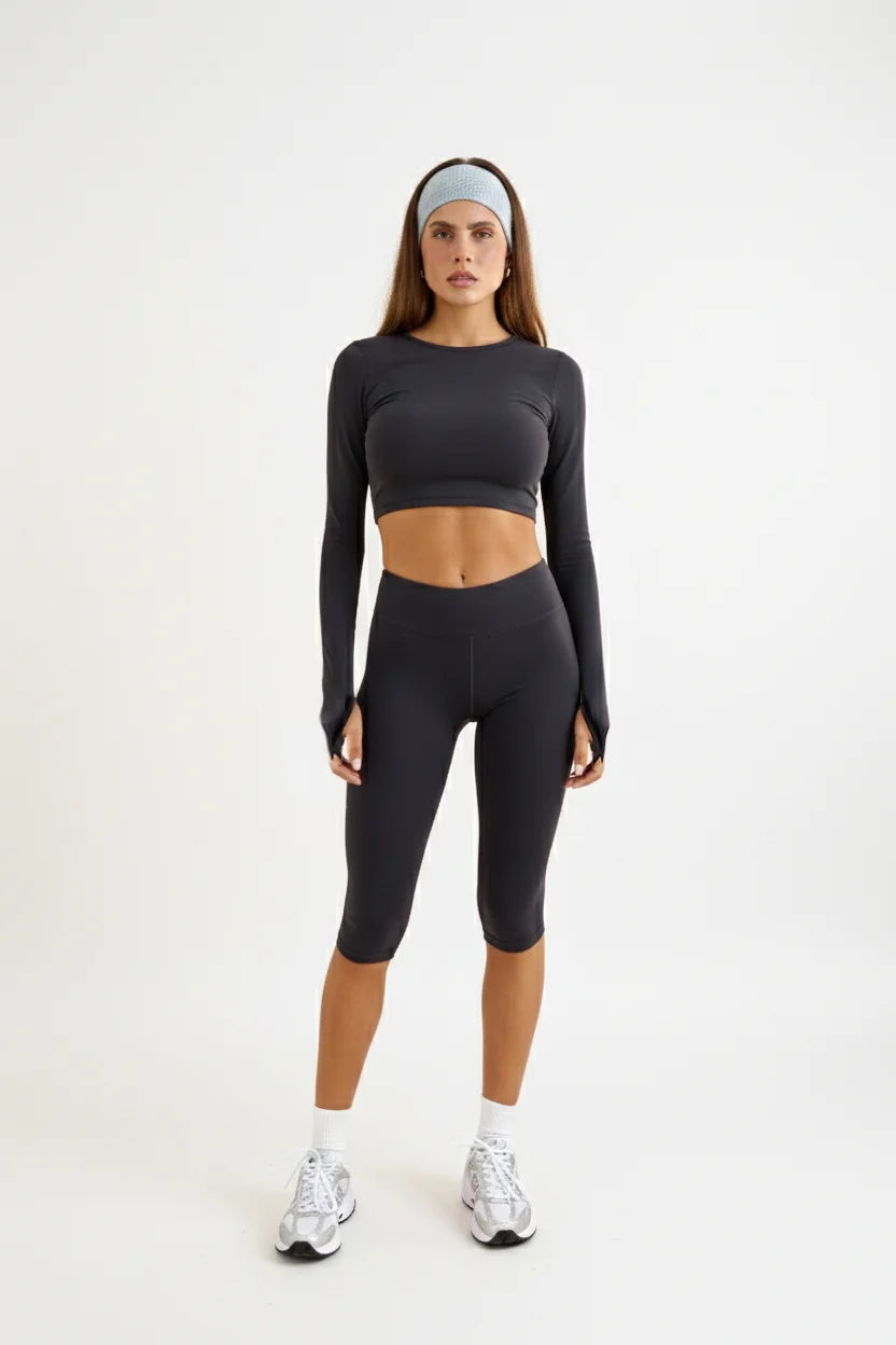 Black open back cropped long sleeve gym top Godde888 women's activewear pilates